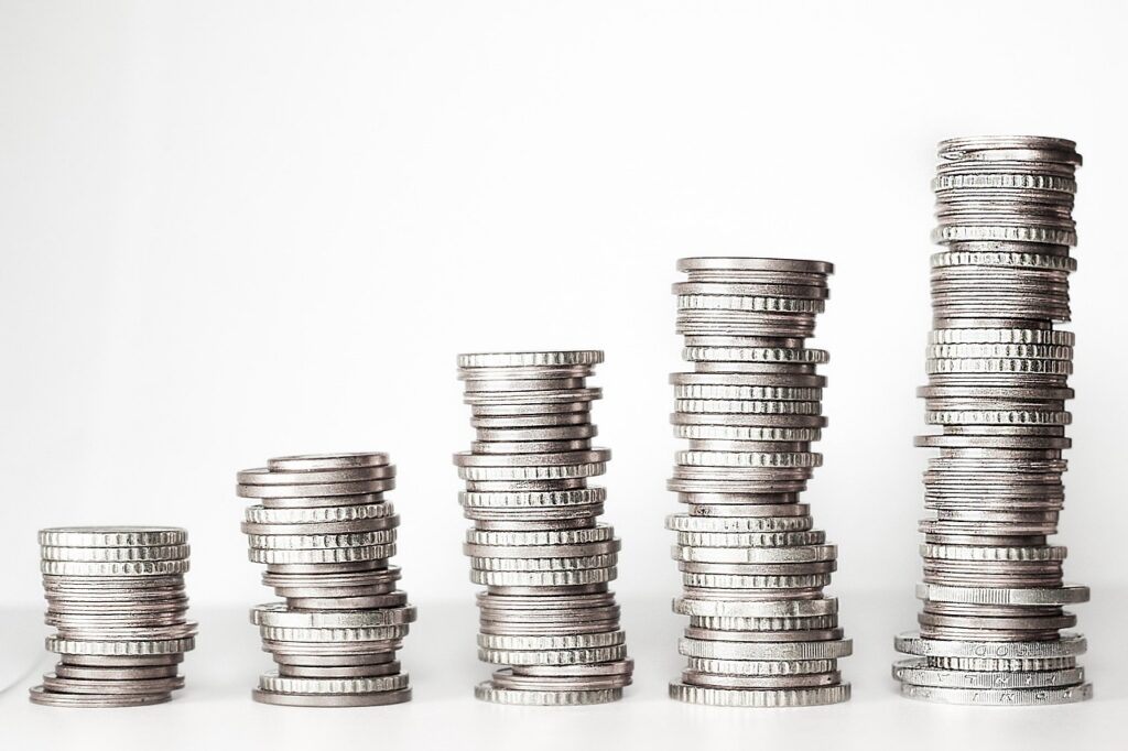Finances Faciles,Analysez vos revenus et dépenses,Automatisez vos finances,Appliquez la règle 50/30/20,Fixez des objectifs financiers clairs Finances Faciles