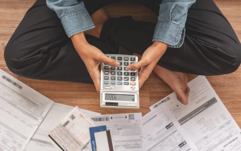 Comment réduire ses dettes sans se ruiner